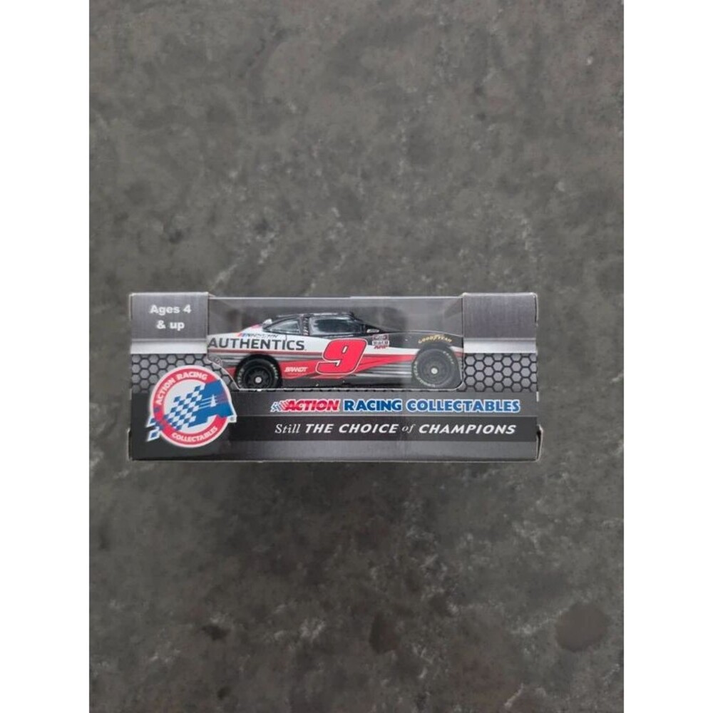 Noah Gragson #9 Lionel Racing 2020 Camaro 1:64 Limited Edition NASCAR